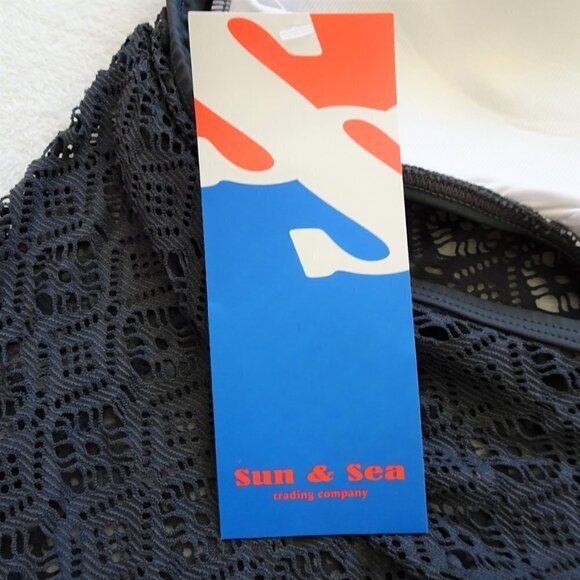 Sun & Sea One Piece Swim Suit Women's Size 14 Gray Lace - Picture 7 of 11